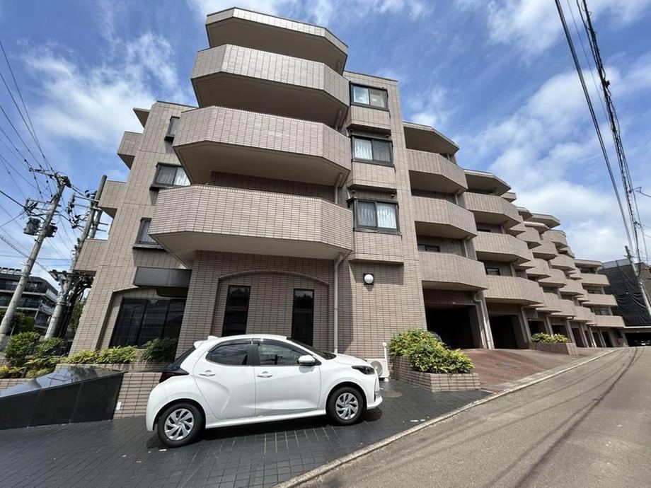 3LDK apartment in Aoba Ward, Sendai, Miyagi - Photo 1