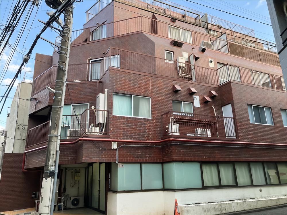 1DK apartment in Nakano Ward, Tokyo - Photo 1