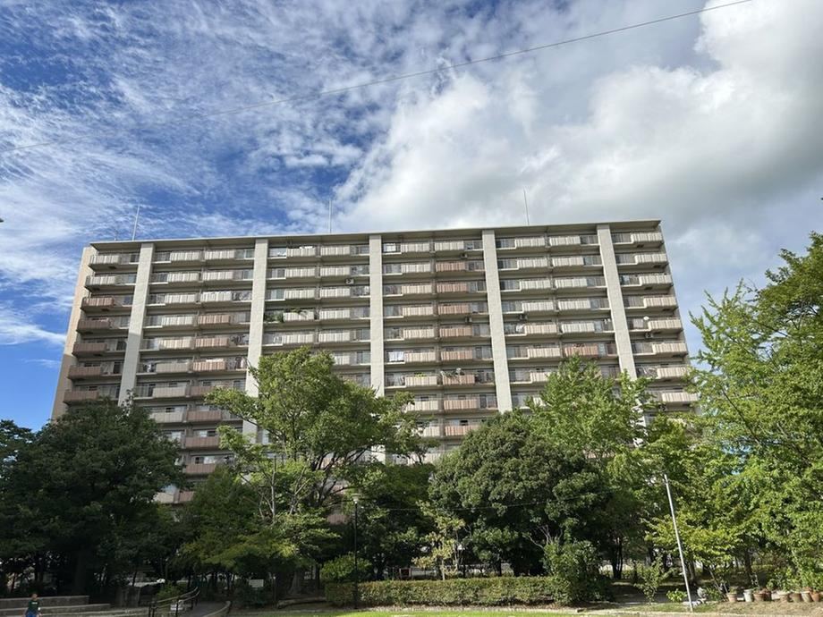 3LDK apartment in Abiko, Chiba - Photo 1