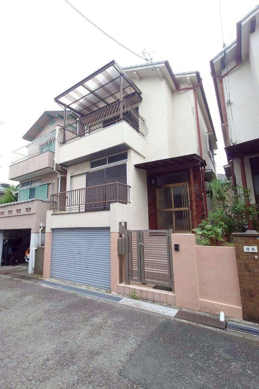 3DK house in Mino, Osaka - Photo 1