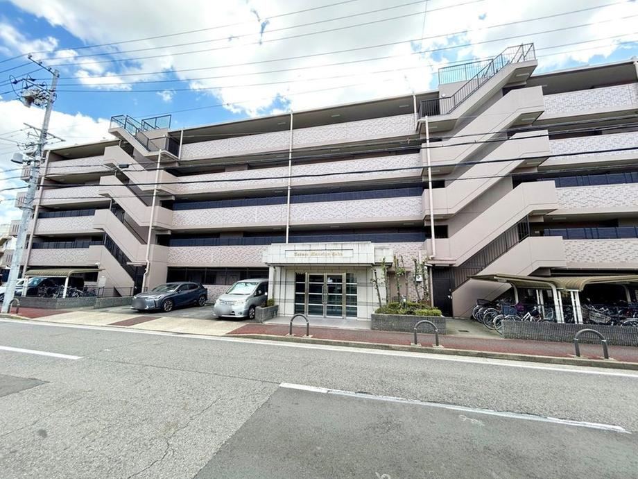 3LDK apartment in Higashi Ward, Nagoya, Aichi - Photo 1