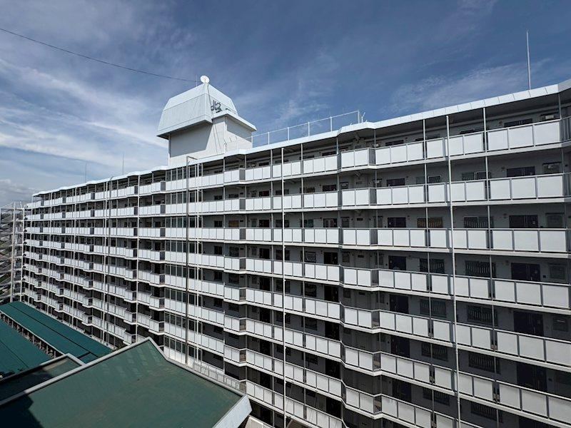 3LDK apartment in Toyonaka, Osaka - Photo 1