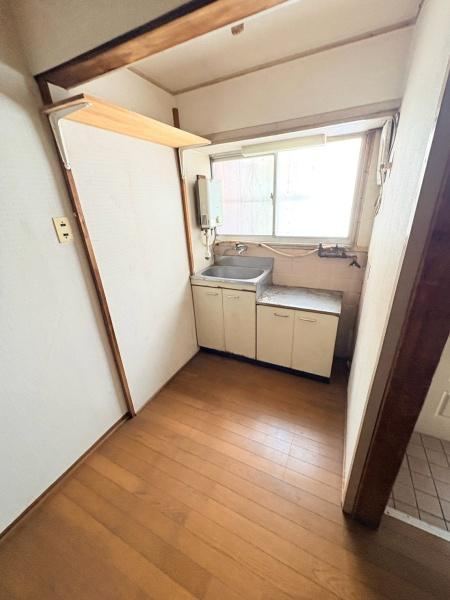 3K house in Suminoe Ward, Osaka - Photo 1