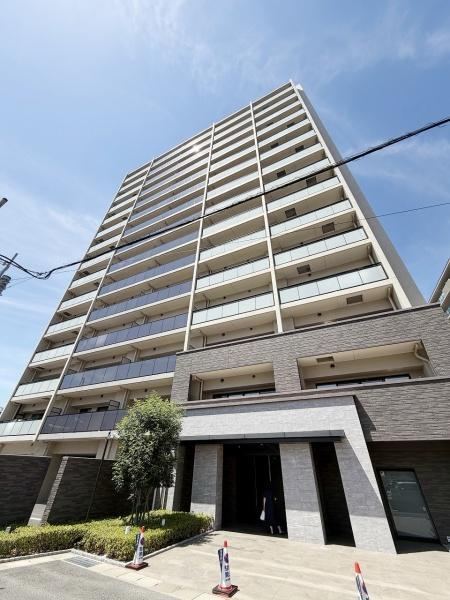 1LDK+S apartment in Izumisano, Osaka - Photo 1