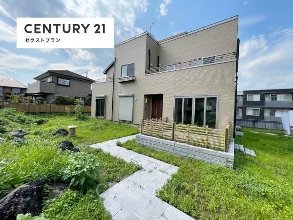 6LDK+S house in Isesaki, Gunma - Photo 1