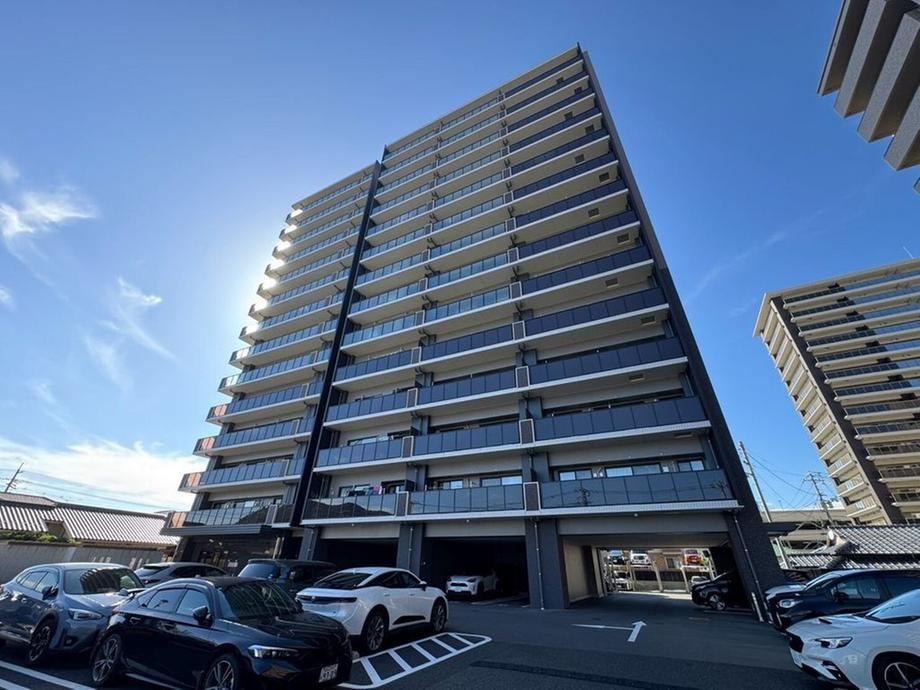 3LDK apartment in Yamaguchi, Yamaguchi - Photo 1