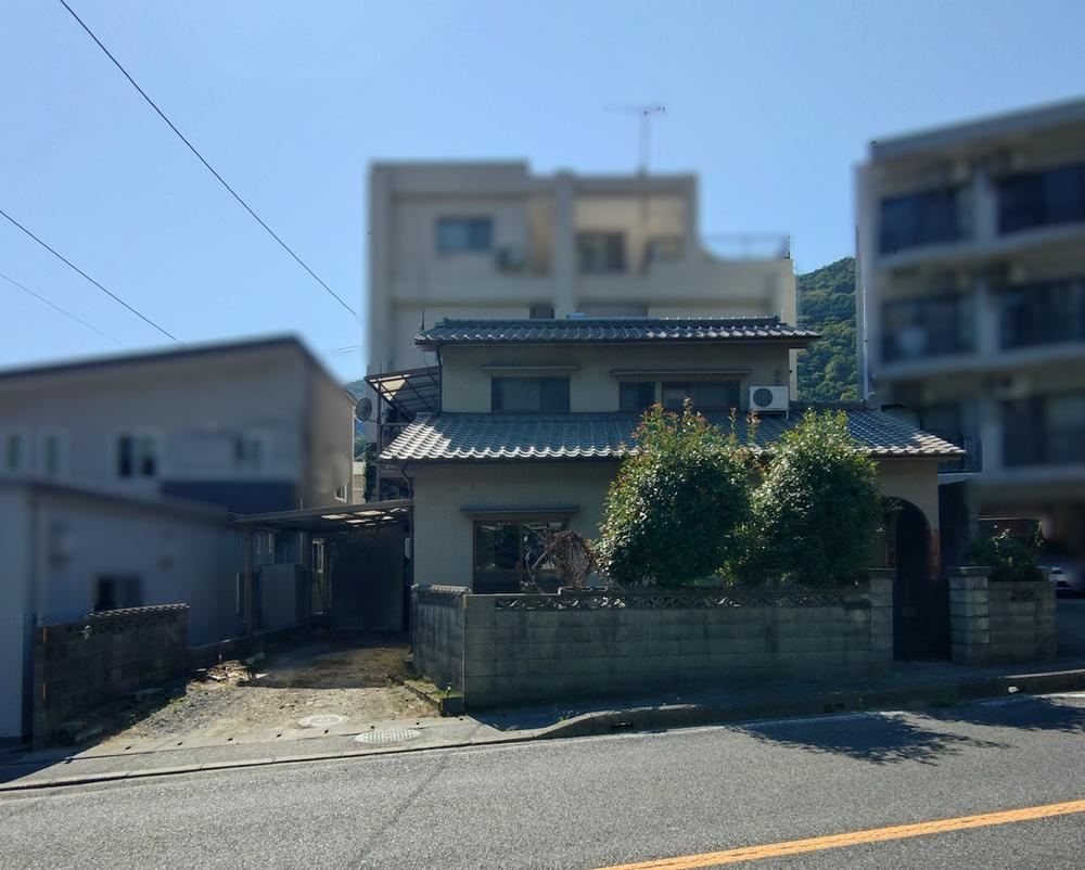 3LDK house in Kure, Hiroshima - Photo 1