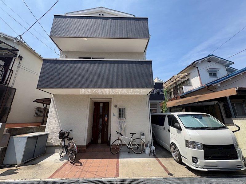 3LDK+S house in Itami, Hyogo - Photo 1