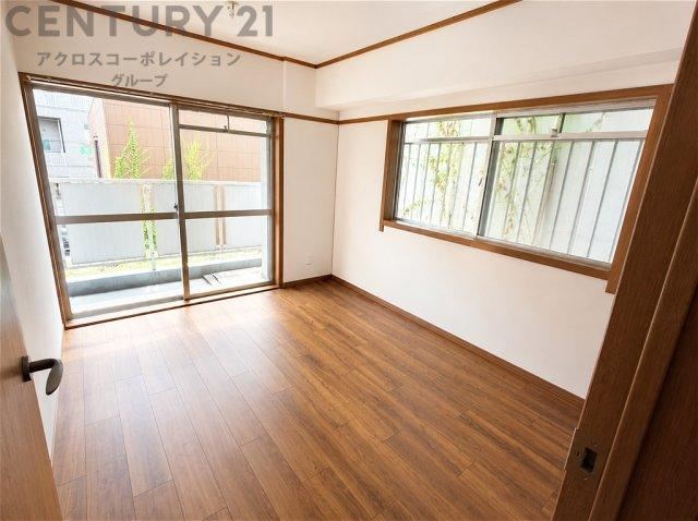 3LDK apartment in Amagasaki, Hyogo - Photo 1