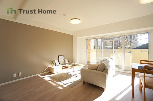 4LDK apartment in Suita, Osaka - Photo 1