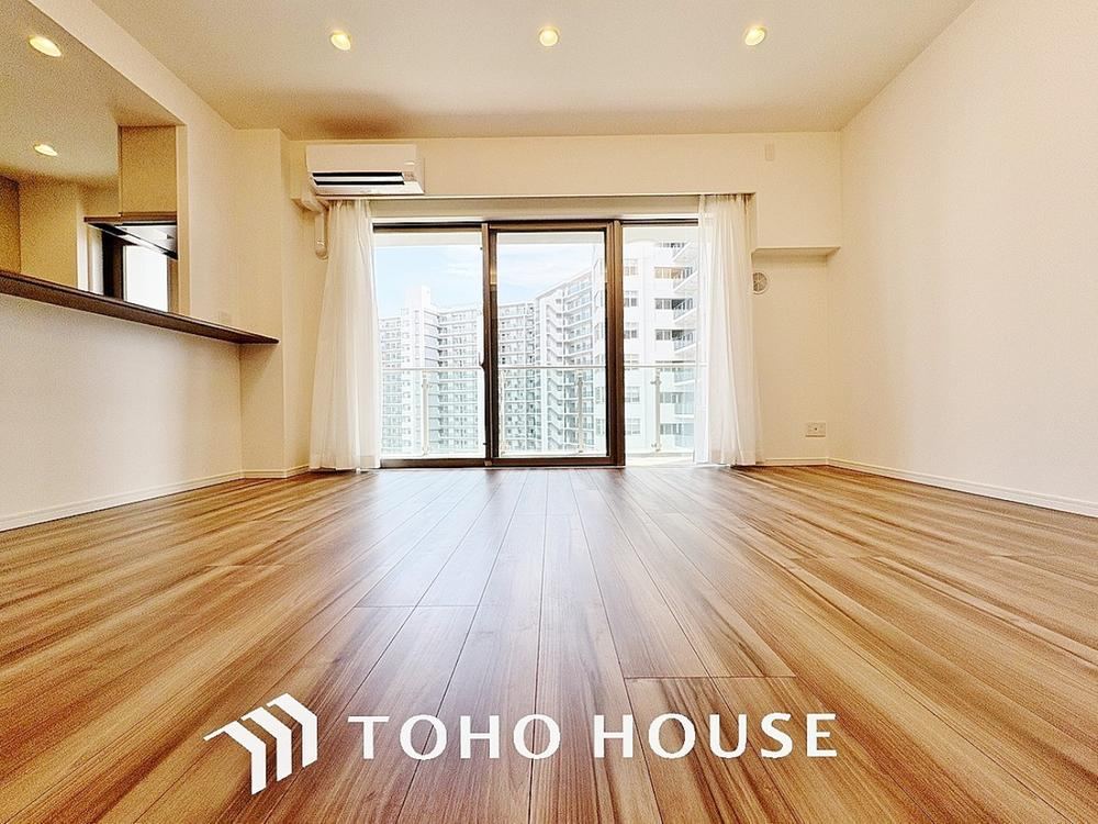 4LDK apartment in Funabashi, Chiba - Photo 1