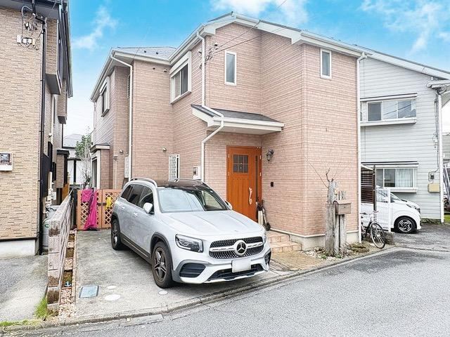 4LDK house in Fussa, Tokyo - Photo 1