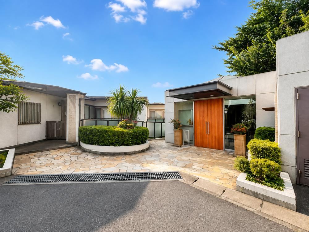 2LDK apartment in Tama Ward, Kawasaki, Kanagawa - Photo 1