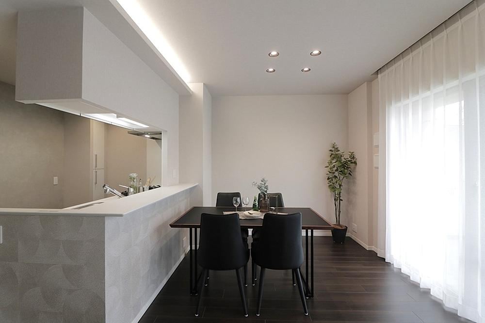 3LDK+S apartment in Joto Ward, Osaka - Photo 1