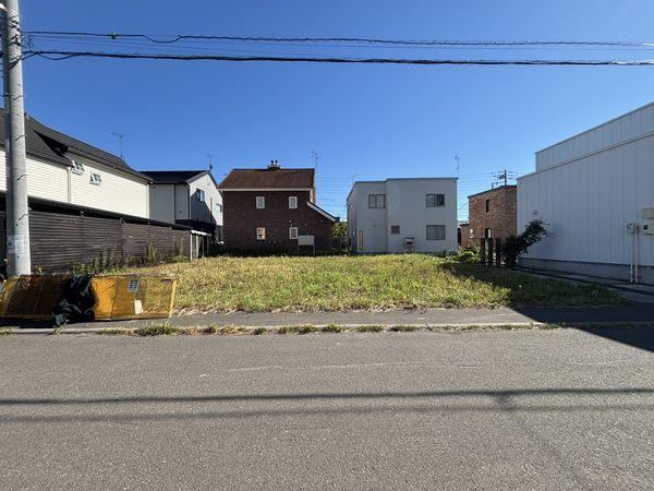 245 m² land in Kita Ward, Sapporo, Hokkaido - Photo 1