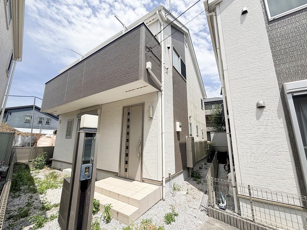 3LDK house in Akiruno, Tokyo - Photo 1