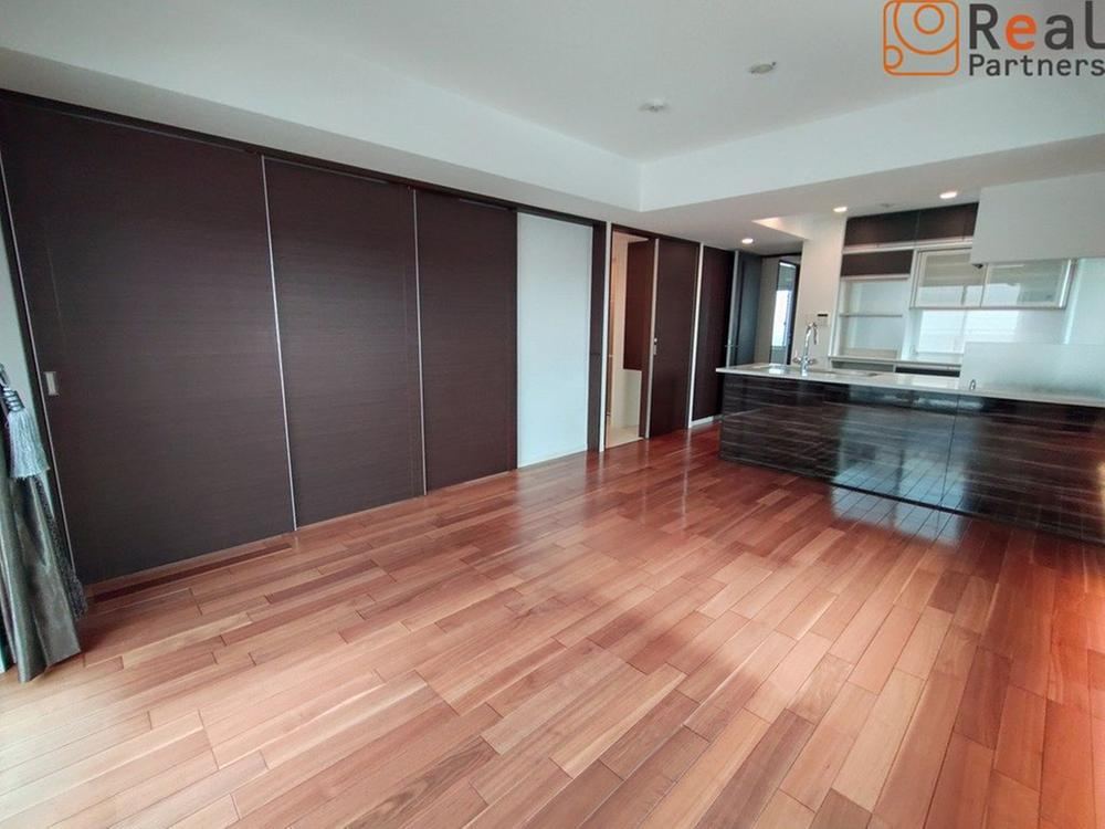 3LDK apartment in Kohoku Ward, Yokohama, Kanagawa - Photo 1