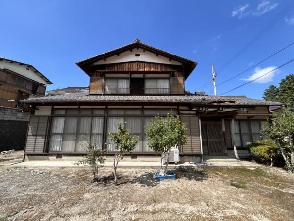 5LDK house in Niihama, Ehime - photo 1