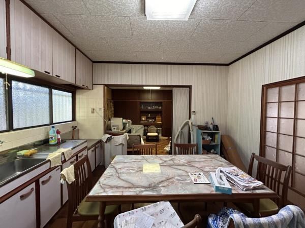 5LDK house in Niihama, Ehime - photo 3