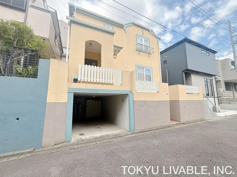 2LDK house in Asaka, Saitama - Photo 1