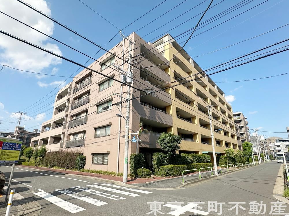 3LDK apartment in Kita Ward, Tokyo - Photo 1