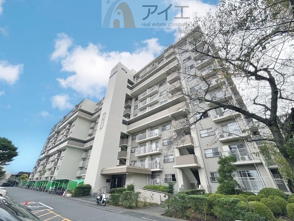 3LDK apartment in Ichikawa, Chiba - Photo 1
