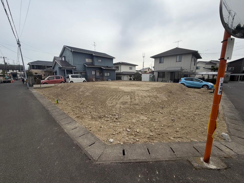 166 m² land in Tomiya, Miyagi - Photo 1
