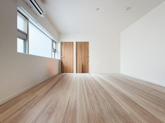 3LDK apartment in Chofu, Tokyo - Photo 1