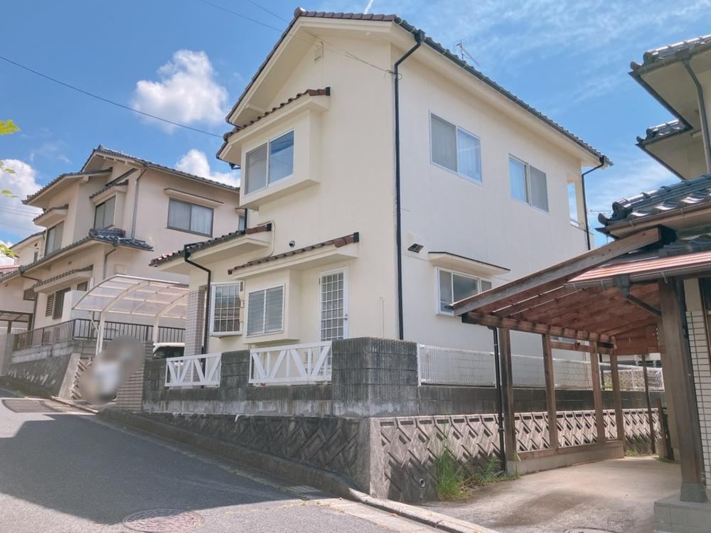 4LDK house in Aki Ward, Hiroshima - Photo 1