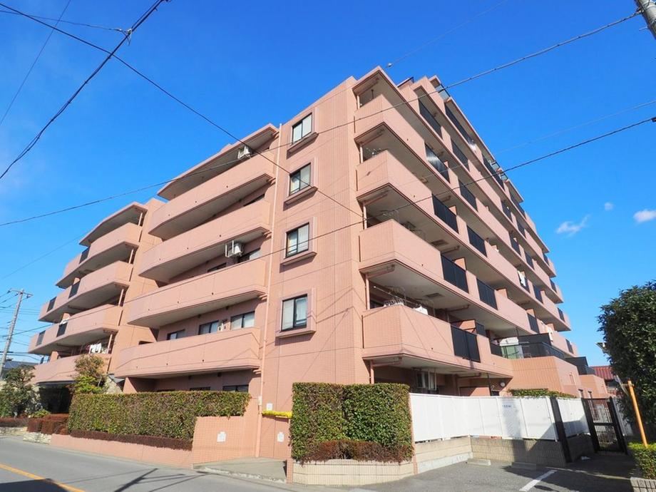 3LDK apartment in Kita Ward, Saitama - Photo 1