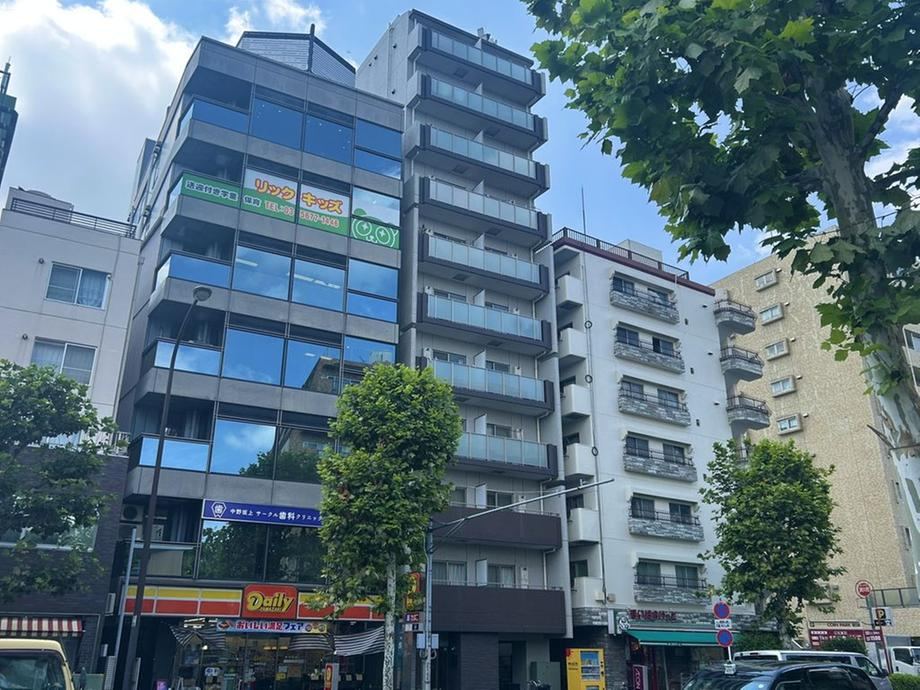 1LDK apartment in Nakano Ward, Tokyo - Photo 1