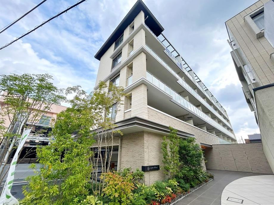 1LDK apartment in Higashikurume, Tokyo - Photo 1
