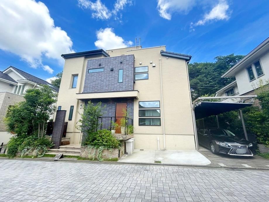 4LDK+S house in Suginami Ward, Tokyo - Photo 1