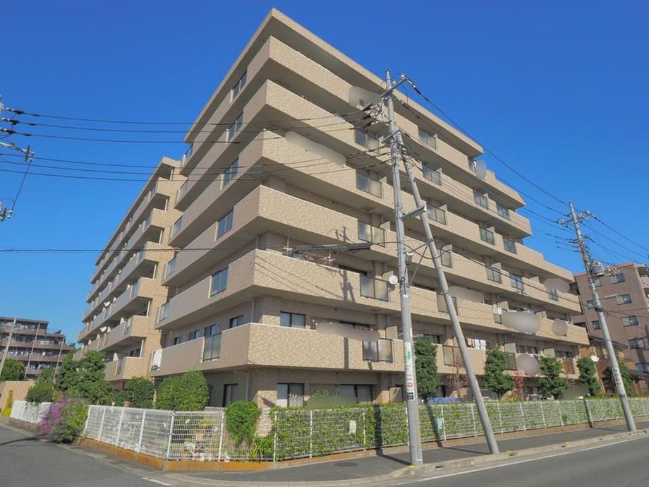2LDK+S apartment in Kita Ward, Saitama - Photo 1