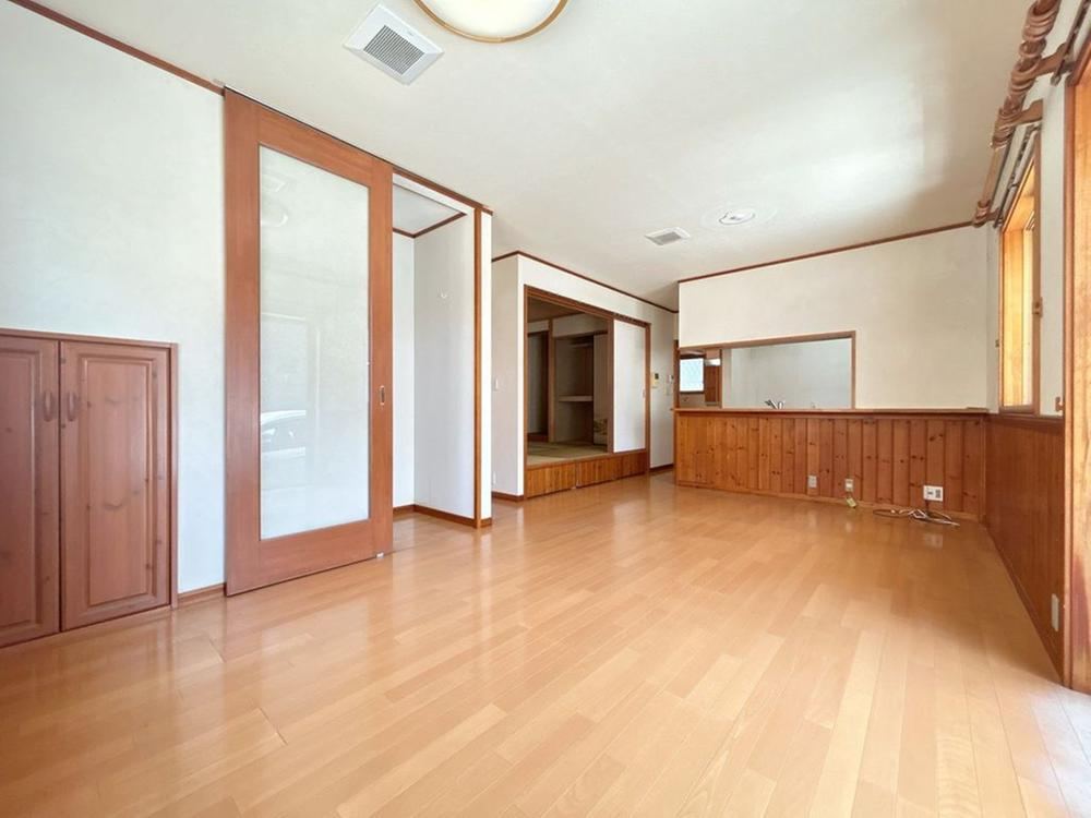 4LDK house in Nishi Ward, Kobe, Hyogo - Photo 1
