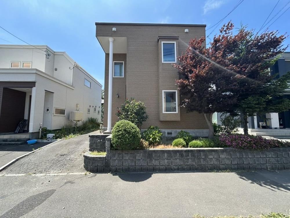 3LDK house in Kita Ward, Sapporo, Hokkaido - Photo 1