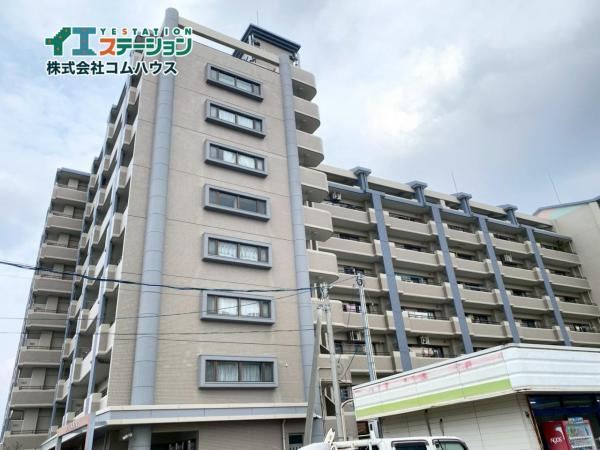 4LDK apartment in Higashi Ward, Fukuoka - Photo 1