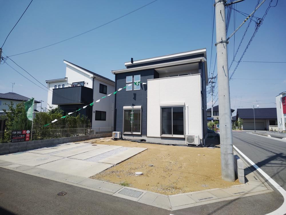 4LDK+2S house in Konosu, Saitama - Photo 1