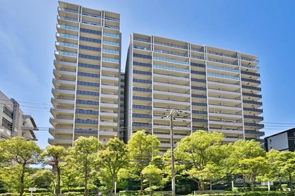 2LDK apartment in Shinagawa Ward, Tokyo - Photo 1