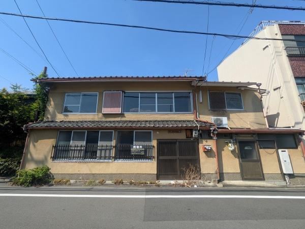 9DK house in Kamigyo Ward, Kyoto - Photo 1