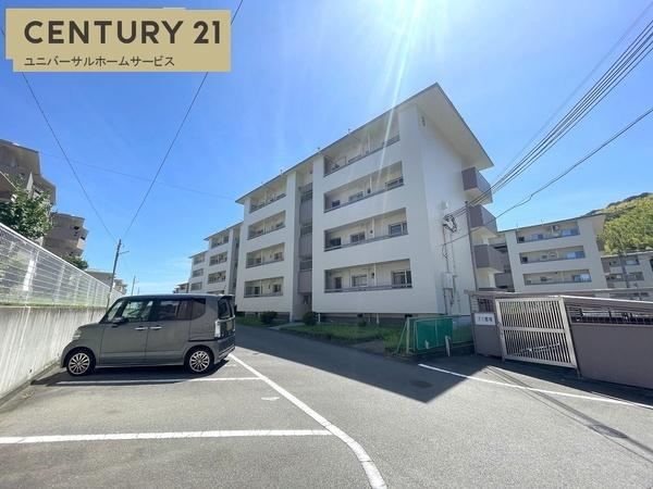 2LDK apartment in Oyamazaki, Otokuni District, Kyoto - Photo 1