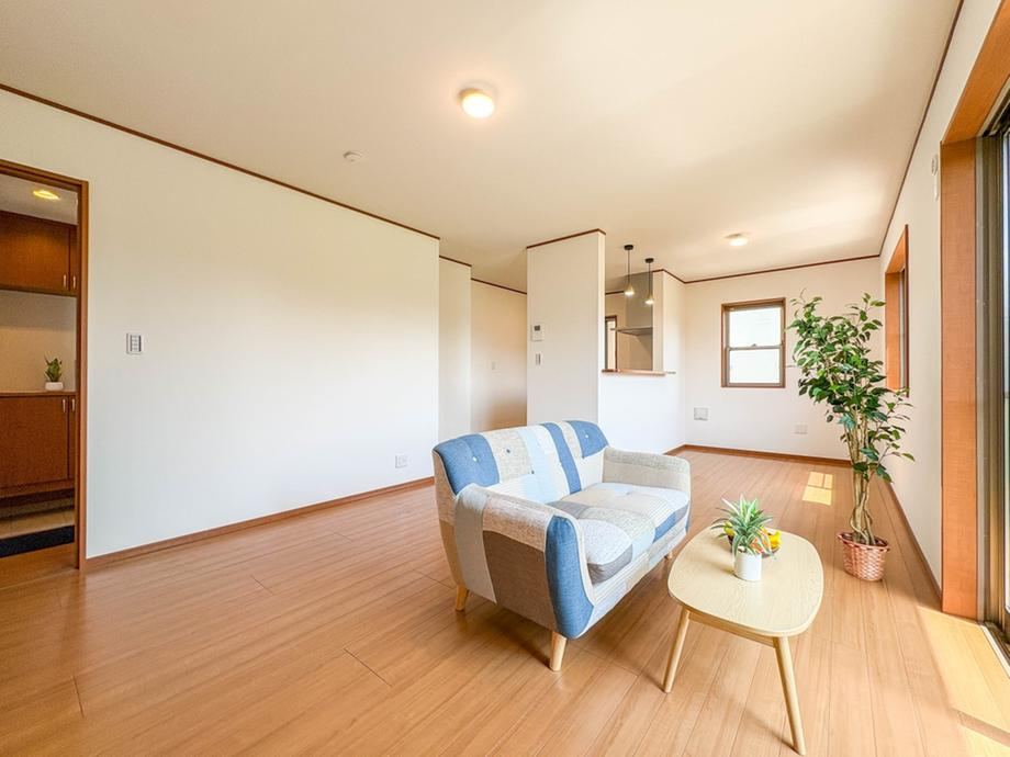 4LDK house in Iwatsuki Ward, Saitama - Photo 1