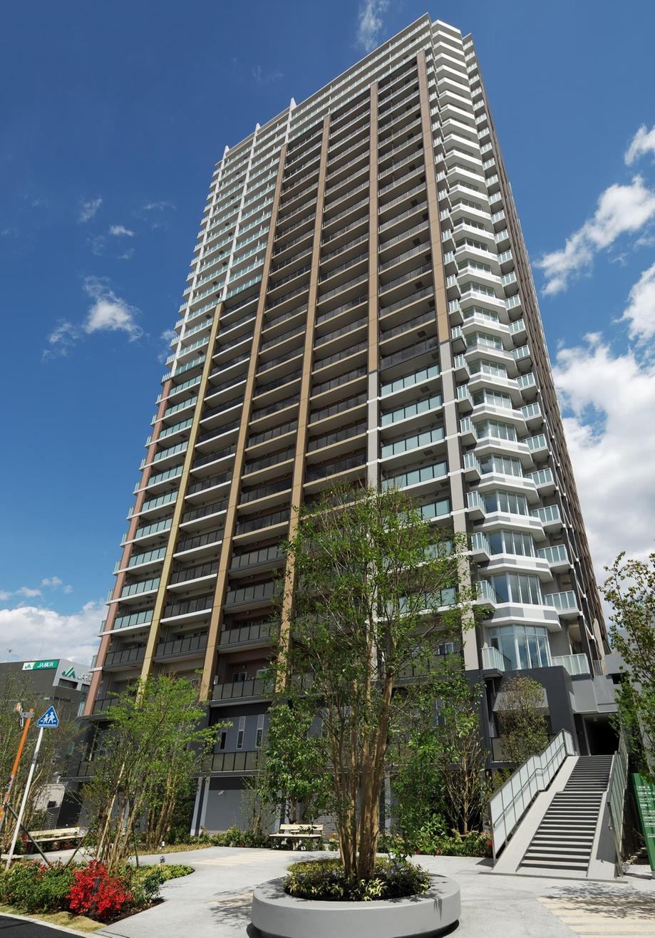 3LDK apartment in Asahi Ward, Yokohama, Kanagawa - Photo 1
