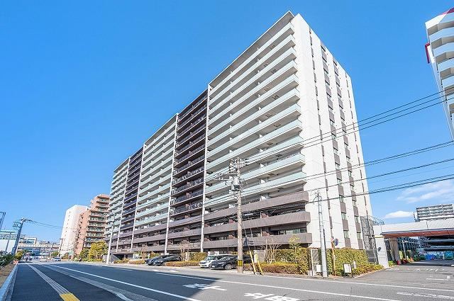 3LDK apartment in Chuo Ward, Chiba - Photo 1