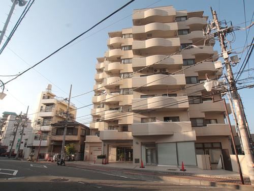 1LDK apartment in Atami, Shizuoka - Photo 1