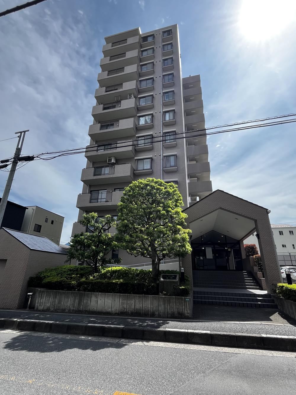 3LDK apartment in Urawa Ward, Saitama - Photo 1