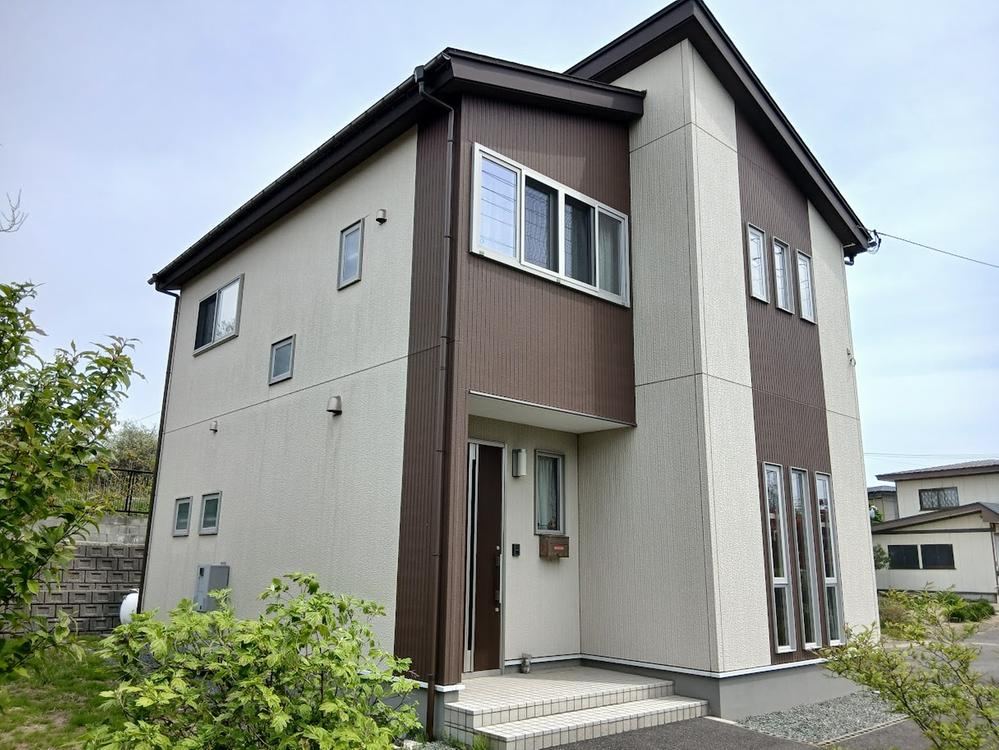 4LDK house in Akita, Akita - Photo 1