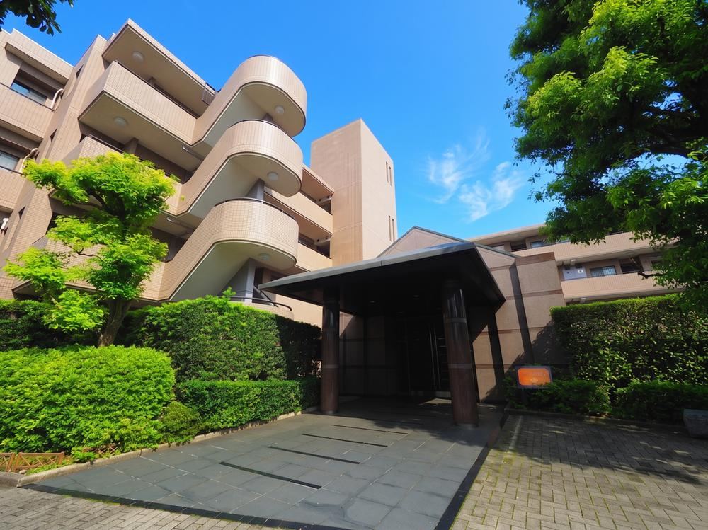 3LDK apartment in Musashino, Tokyo - Photo 1