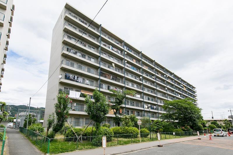 3LDK apartment in Takatsuki, Osaka - Photo 1