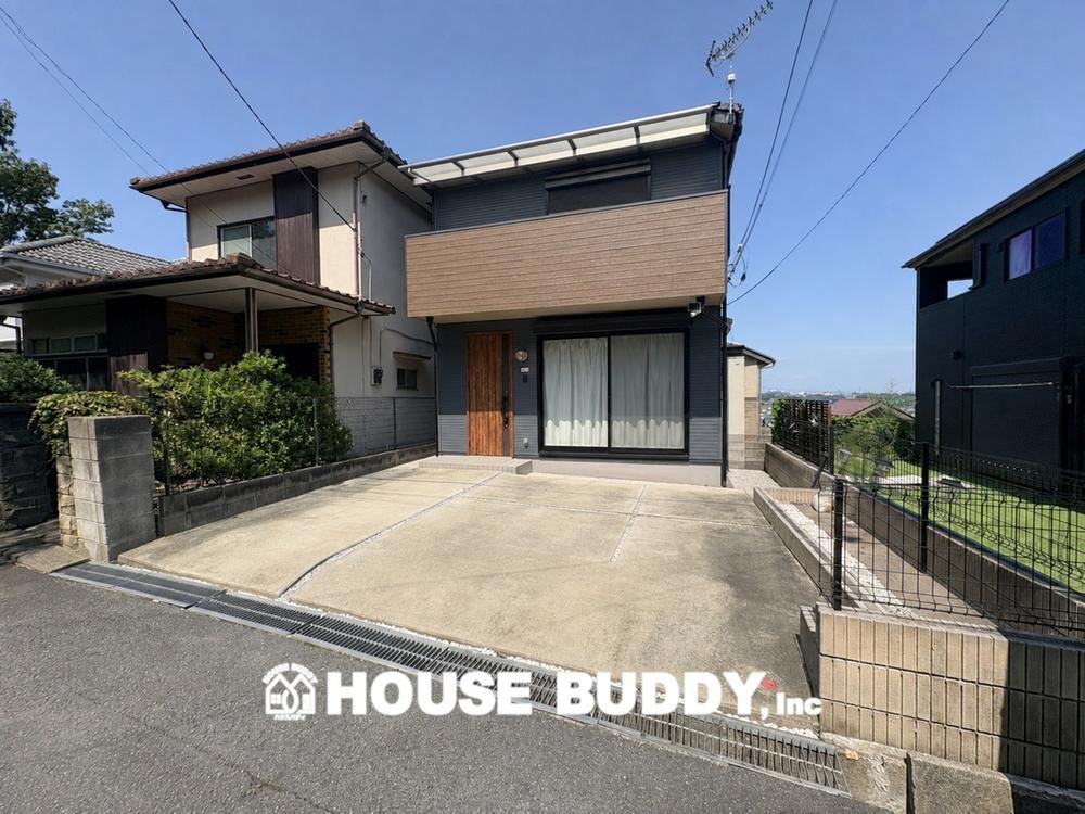2LDK house in Hino, Tokyo - Photo 1